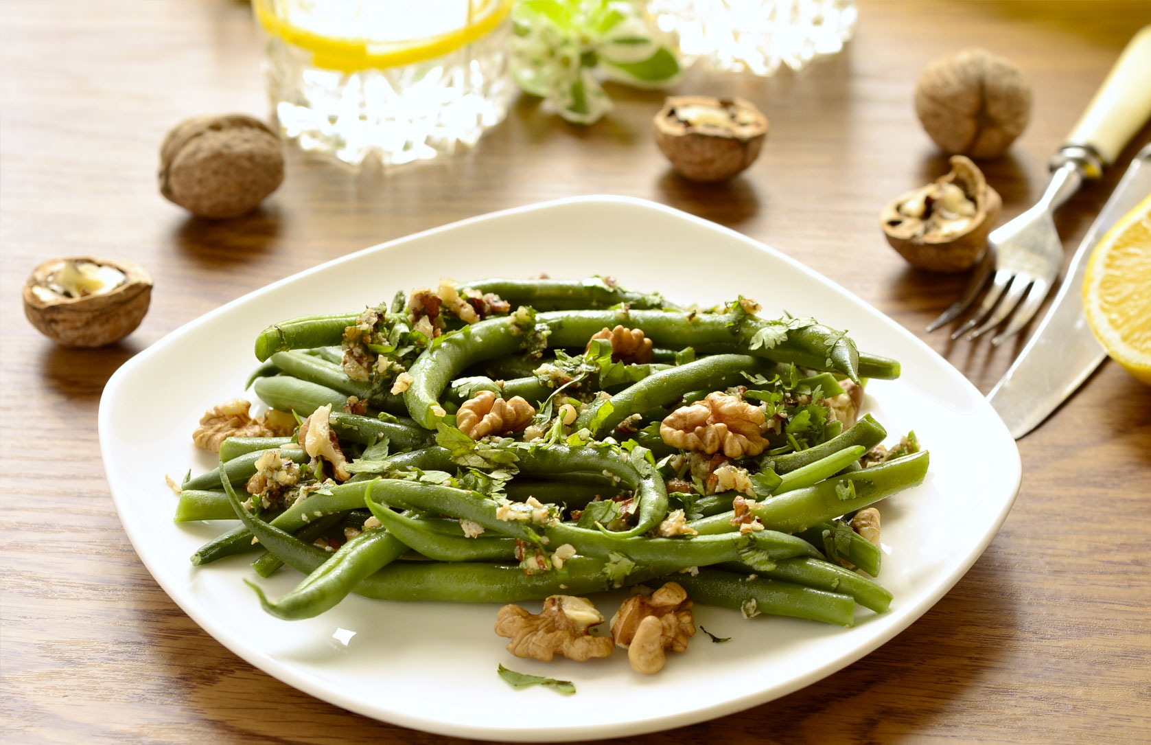 Fagiolini con noci e limone