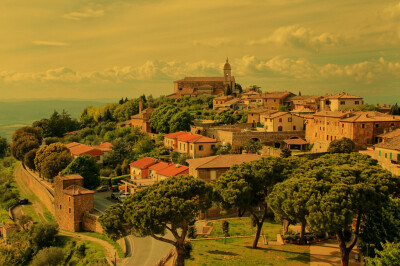 Cosa vedere nel borgo di Montalcino