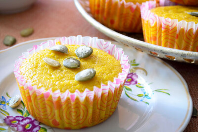 Muffins al Farro con carote e mele - muffin-semi-di-zucca