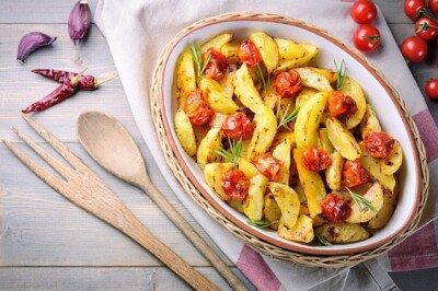 Patate e Piccadilly al Forno - patate con pomodori piccadilly